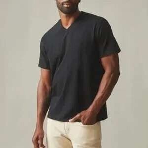 American Giant Mens Black V Neck T Shirt Size M Cotton Made USA Casual Basic